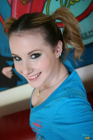 Tweety Valentine – Blonde in Pigtails Gives a Handjob and Titjob in Panties