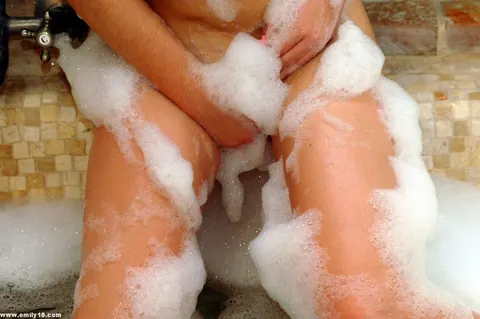 PAWG in Bubble Bath Fingers and Spreads – photo 15 of 15