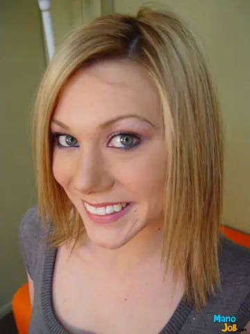 Samantha Sin – Blonde MILF Gives a POV Handjob and Takes a Mouthful of Cum