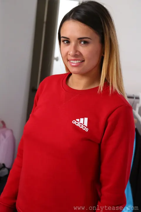 Abigail B: Brunette with Big Natural Tits Teases in Softcore Solo Set – photo 20 of 20