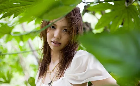 Yura Aikawa: Busty Japanese MILF Flashes Panties Outdoors – photo 2 of 16
