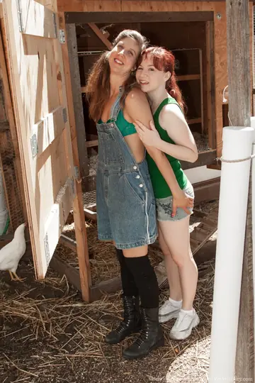Annabelle Lee – Redhead Lesbians Finger and Lick Hairy Pussies Outdoors in Stockings