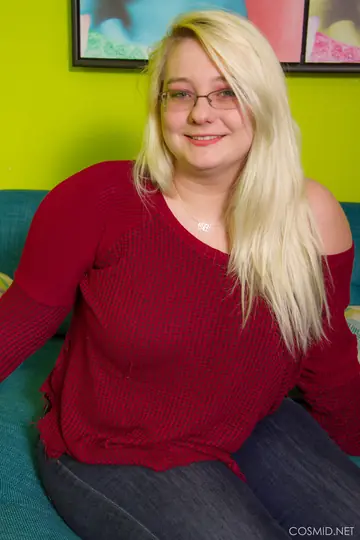 Chubby Blonde in Glasses Strips Out of Her Jeans and Poses