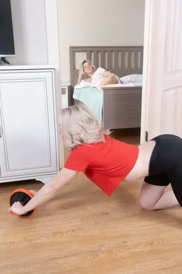 Maya Stone – Two PAWG Blondes Share a Pink Dildo