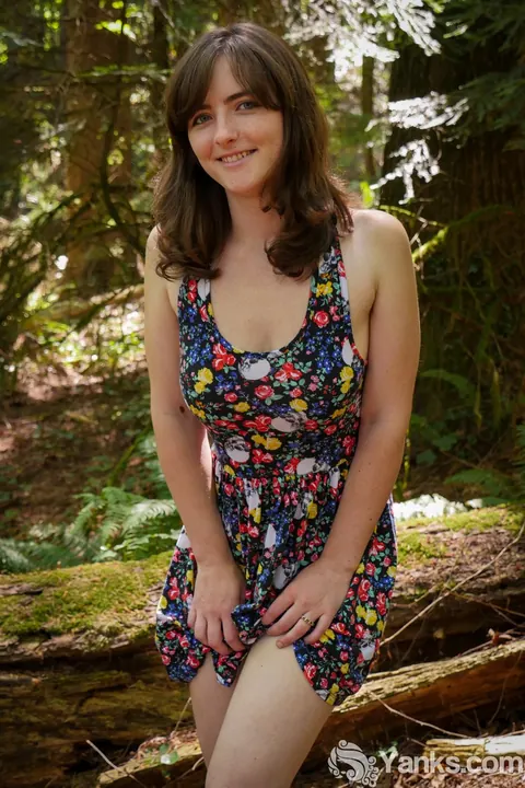 Raven Snow: Busty Black-Haired Woman Lifts Her Skirt and Shows Panties in the Forest – photo 3 of 16