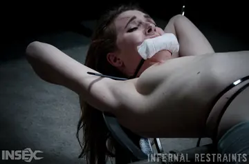 Ashley Lane – Redhead in Pantyhose Gets Restrained and Fucked in a Dungeon