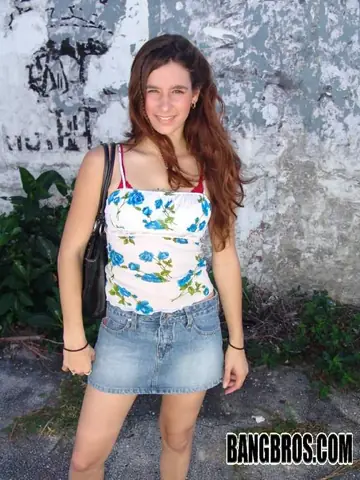 Jackie Ashe – Thick Brunette Gets Fucked in a Skirt Outdoors for a Facial