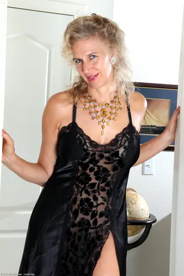 Busty Blonde MILF Strips Off Her Skirt and Fingers Her Hairy Pussy