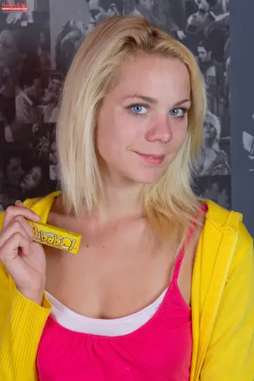 Ella Jephson – Blonde with Small Natural Tits Strips Naked and Spreads Her Shaved Pussy