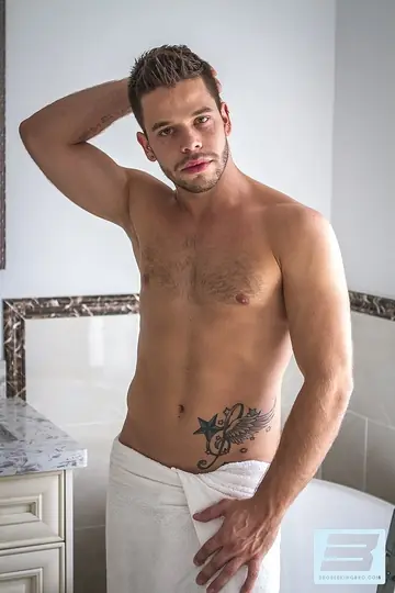 Thick Men Suck Cock and Fuck Doggy Style for a Facial