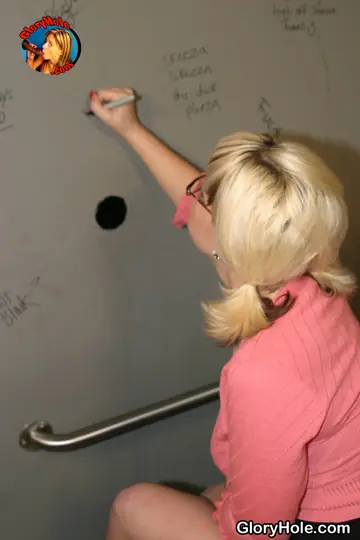 Candy Monroe – Busty Blonde MILF in Glasses Sucks BBC and Takes Cum on Natural Tits