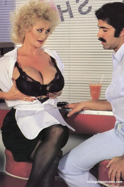 Blonde MILF in Stockings Gives a Handjob Before Hard Fuck – photo 2 of 13