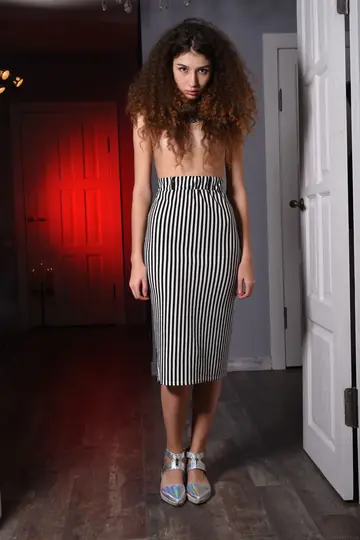 Skinny Curly Brunette Strips Out of Her Skirt and Spreads