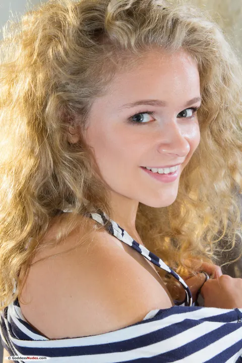 Mikana: Skinny Curly Blonde Spreads Her Shaved Pussy While Posing – photo 4 of 20