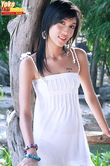 Thai Brunette Lifts Her Skirt and Fucks a Dildo