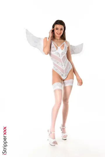 Melena A – Slim Brunette in Lingerie and Stockings Masturbates and Spreads