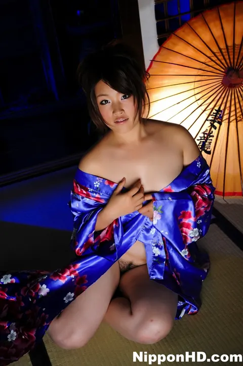 Japanese Brunette Opens Her Kimono and Stands Nude – photo 12 of 12