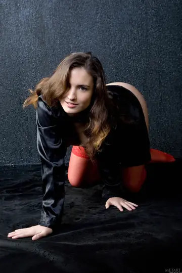 Francine A – Thick Curly Brunette Spreads and Shows Her Trimmed Pussy
