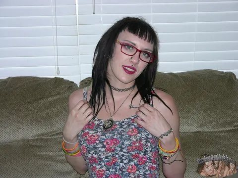 Mysti Moon: PAWG in Glasses Spreads Her Shaved Pussy – photo 14 of 15