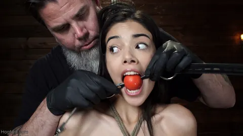Harmony Wonder: Petite Brunette Spreads Her Pussy While Tied Up – photo 2 of 20