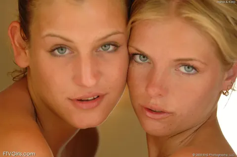 Katerina Covet: Two Blonde Women Lick Pussy and Use a Dildo by the Pool – photo 3 of 20