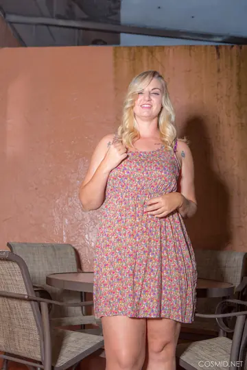 Tattooed Blonde BBW Peels Off Her Dress to Show Her Big Tits and Ass