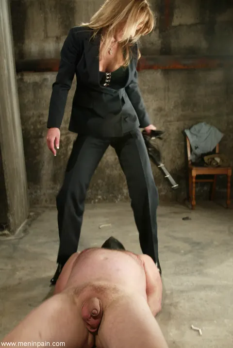 Janay: Blonde Ebony MILF Dominates Her Bound Slave – photo 4 of 16