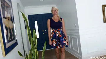 London RIver – Busty Blonde Takes Anal Doggy Style and Cum in Mouth