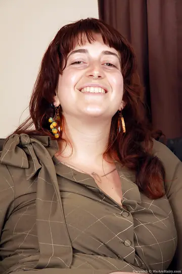 BBW Strips Out of Her Lingerie and Spreads Her Hairy Pussy and Armpits