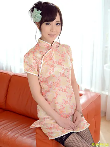 Shiori Yamate – Busty Japanese Brunette Strips Off Her Bodysuit for Group Sex