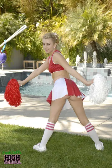 Lexi Belle – Petite PAWG Blonde in a Skirt Rides and Takes It Missionary