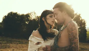 Maria Riot – Busty European Brunette Rides Her Man Outdoors in Nature