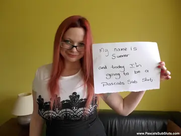 Summer Angel Lee – European Redhead MILF Spreads Her Pussy in Stockings