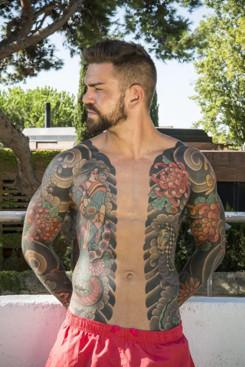 Katana: Curvy Asian Brunette Fucks Tattooed Man – photo 20 of 21