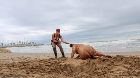 Mistress Kara: Tall BBW Redhead Bound Nude on a Public Beach – photo 4 of 20