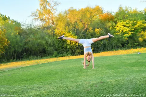 Blake Blossom: Blonde with Big Natural Tits Pulls Yoga Pants Aside Outdoors – photo 14 of 20