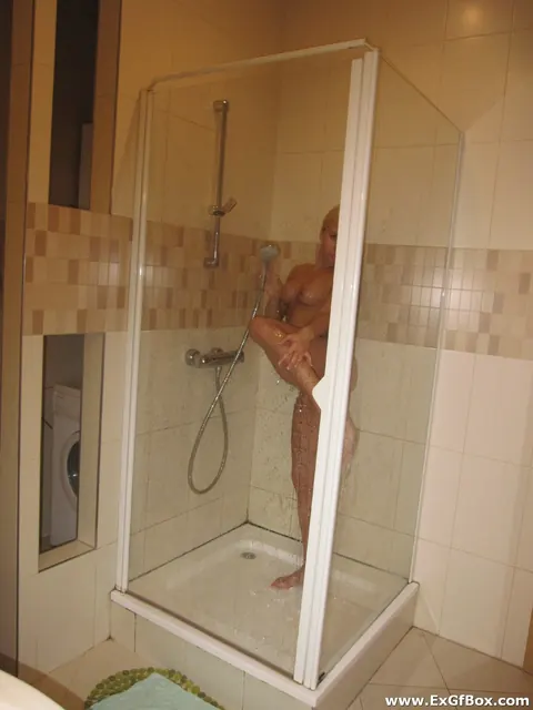 Dulsineya: Blonde with Small Natural Tits Spreads in the Bathroom – photo 7 of 20