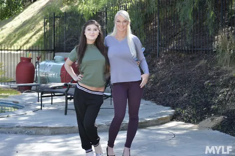 Jojo Kiss: Tall Blonde MILF Facesits Brunette Partner by the River – photo 1 of 21