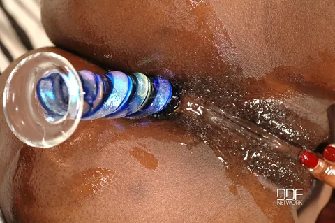 Jasmine Webb: Ebony MILF with Enhanced Tits Plays with Ass and Spreads – photo 12 of 21