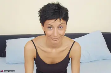 Susy Rocks – Tall Slim Brunette Shows Her Small Tits in Shorts and Panties