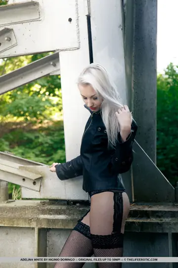 Adelina White – European Blonde in Stockings Pees and Spreads Outdoors