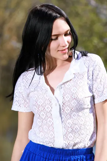 Indiana Blanc – Skinny Brunette Poses Nude and Spreads Her Shaved Pussy Outdoors