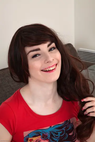 Victoria Porter – British Brunette Pulls Panties Aside to Show Her Hairy Pussy