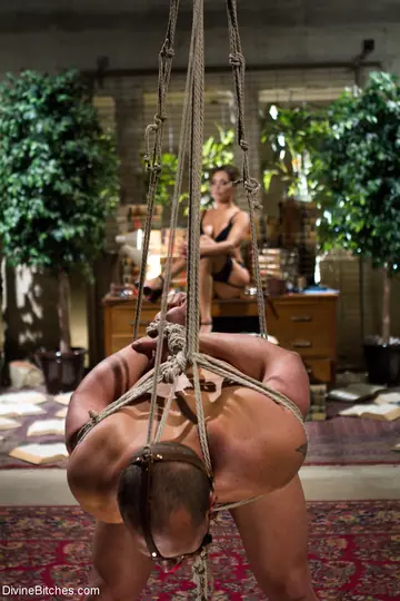 Francesca Le – Petite Latina MILF in a Bikini Pegs Bound Partner Outdoors