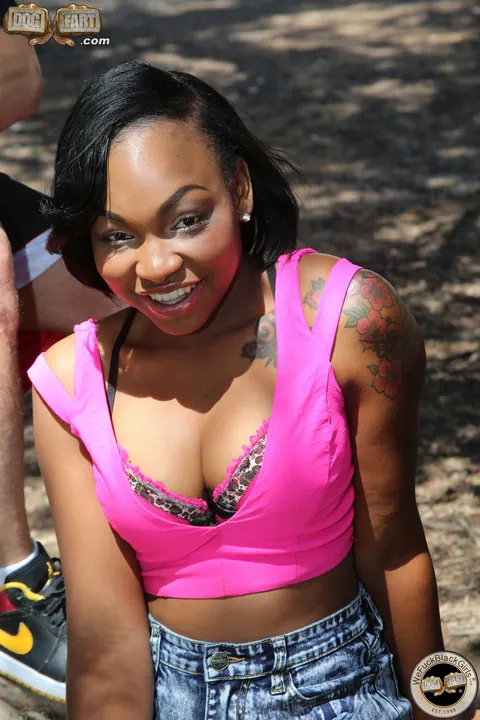 Nikki Ford: Thick African Brunette Takes Two Men Outdoors – photo 2 of 21