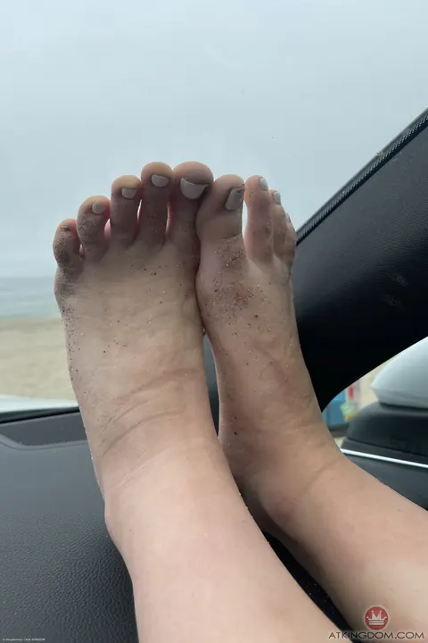 Macy Meadows: Blonde PAWG in a Skirt Spreads for Anal on the Beach and in a Car – photo 17 of 20