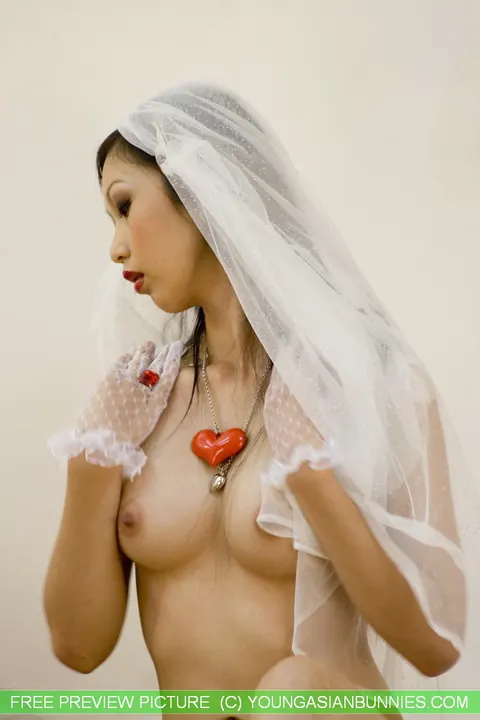 Lin Si Yee: Slim Thai MILF Bride in Veil and Panties Drinks Bubbly – photo 13 of 16