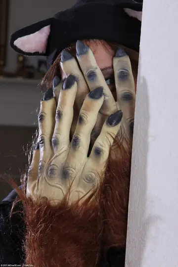 Jay Dee – Redhead MILF Peels Off Her Costume and Fingers Her Hairy Pussy