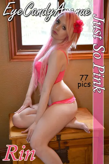 PAWG in Panties Strips and Spreads