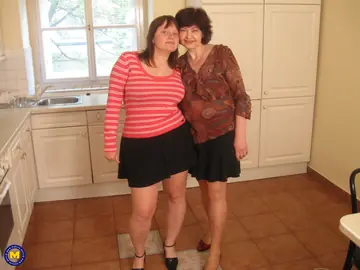 Busty Brunette MILF Fingers and Licks Hairy Pussy in Lesbian Session